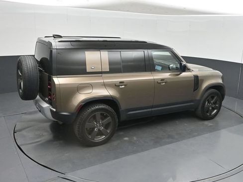 Used 2020 Land Rover Defender 110 SE AWD/4WD image 43
