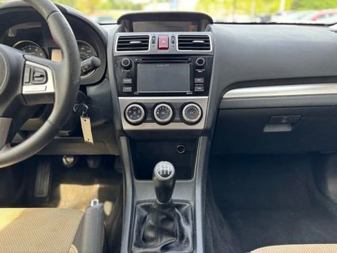 Used 2016 Subaru Crosstrek 2.0i Premium image 13