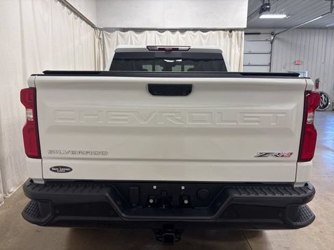 Used 2025 Chevrolet Silverado 1500 ZR2 w/ Technology Package AWD/4WD image 6