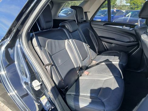 Used 2015 Mercedes-Benz ML 400 4MATIC image 15