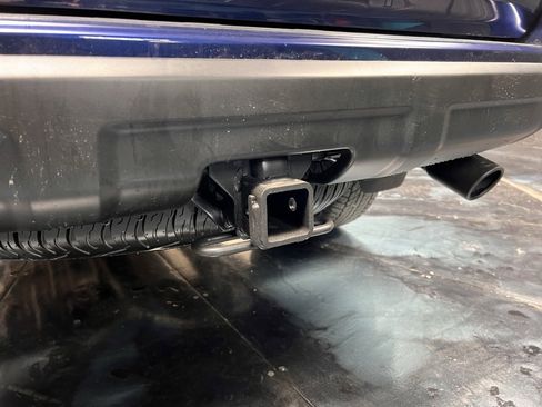 Used 2022 Toyota 4Runner TRD Off-Road Premium image 24