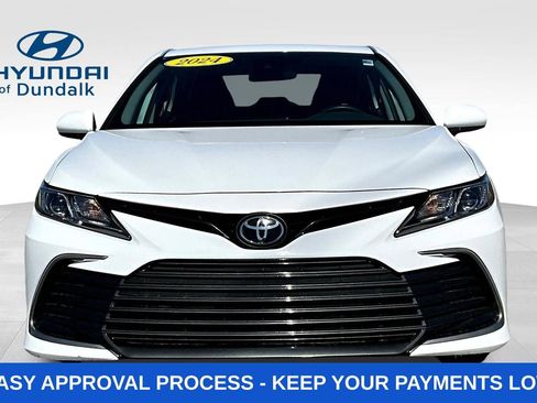 Used 2024 Toyota Camry LE FWD image 2