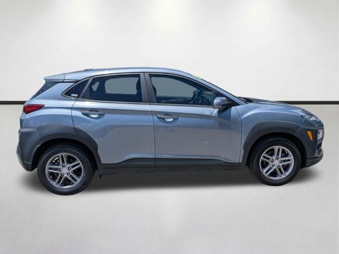 Used 2019 Hyundai Kona SE FWD image 3