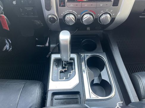 Used 2016 Toyota Tundra SR5 image 22