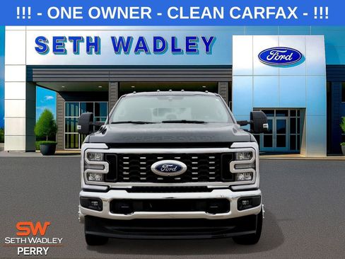 Used 2025 Ford F350 Lariat image 4