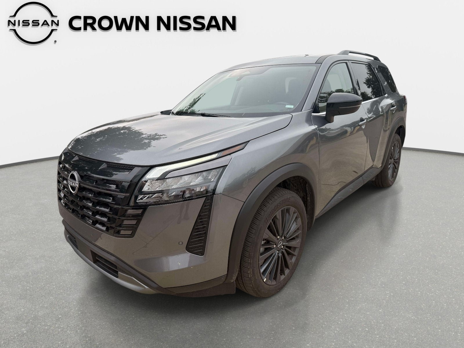 Certified 2026 Nissan Pathfinder SL w/ SL Premium Package FWD image 2
