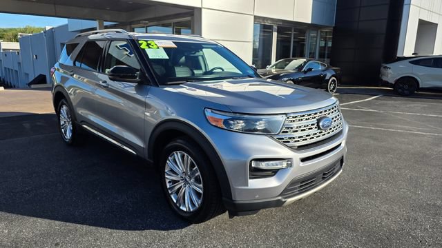 Certified 2023 Ford Explorer Limited w/ Limited Technology Package AWD/4WD image 1