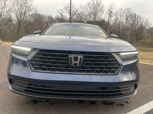 Used 2024 Honda Accord EX image 3