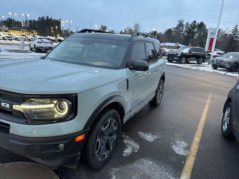 Used 2023 Ford Bronco Sport Outer Banks w/ Tech Package image 6