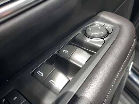 Used 2021 Chevrolet Tahoe LT image 21