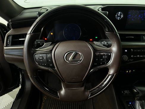Used 2021 Lexus ES 350 w/ Premium Package image 10