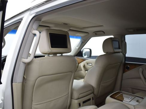 Used 2012 INFINITI QX56 4WD w/ Theater Pkg image 31