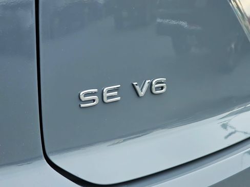 Used 2021 Volkswagen Atlas Cross Sport SE w/ Panoramic Sunroof Package AWD/4WD image 10