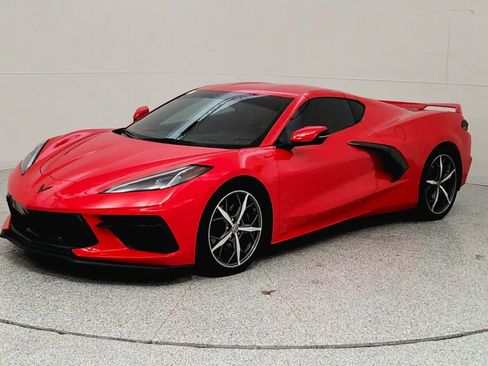 Used 2022 Chevrolet Corvette Stingray Premium Cpe w/ Z51 Performance Package image 3