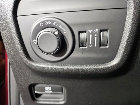 New 2025 Jeep Grand Cherokee 4WD image 19