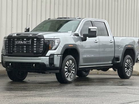New 2026 GMC Sierra 2500 Denali Ultimate w/ Snow Plow Prep/Camper Package AWD/4WD image 8