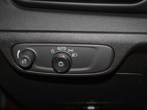 Used 2023 Chevrolet Bolt EUV LT w/ Convenience Package image 25