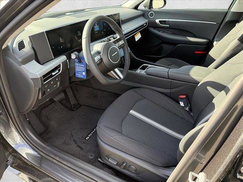 New 2026 Hyundai Sonata SEL image 3