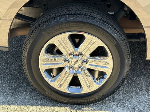 Used 2020 Ford F150 XLT w/ Equipment Group 302A Luxury image 17