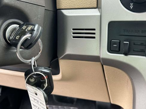 Used 2013 Ford F150 Lariat w/ Mid Equipment Group AWD/4WD image 24