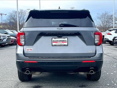 Used 2022 Ford Explorer ST-Line image 4