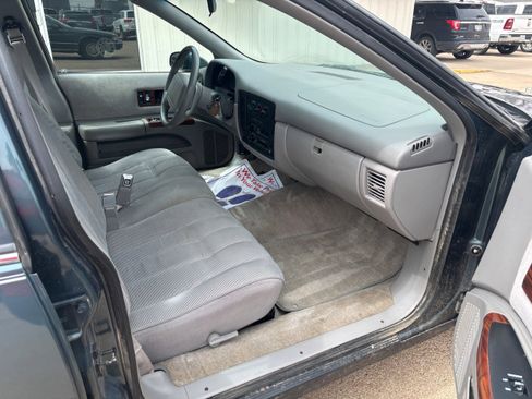 Used 1994 Chevrolet Caprice Classic image 12