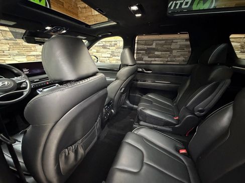 Used 2023 Hyundai Palisade Calligraphy w/ Cargo Package image 28