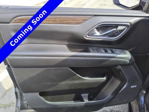 Used 2021 Chevrolet Suburban High Country image 17