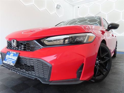 Used 2025 Honda Civic Sport image 1