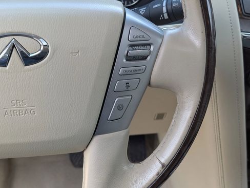 Used 2016 INFINITI QX80 4WD w/ Driver's Assistance Package image 27