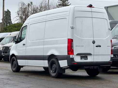 New 2025 Mercedes-Benz Sprinter 2500 image 6