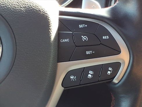 Used 2021 Jeep Grand Cherokee Trailhawk w/ Premium Lighting Group image 19