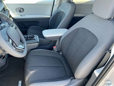 New 2026 Hyundai Ioniq 5 SE image 28