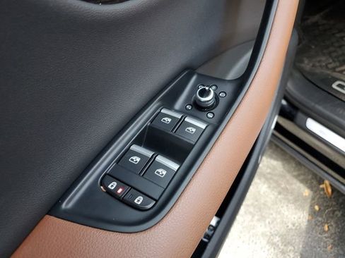 Used 2021 Audi Q7 2.0T Premium Plus w/ Premium Plus Package image 17