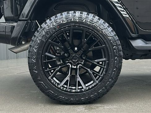 Used 2023 Jeep Wrangler High Altitude image 12