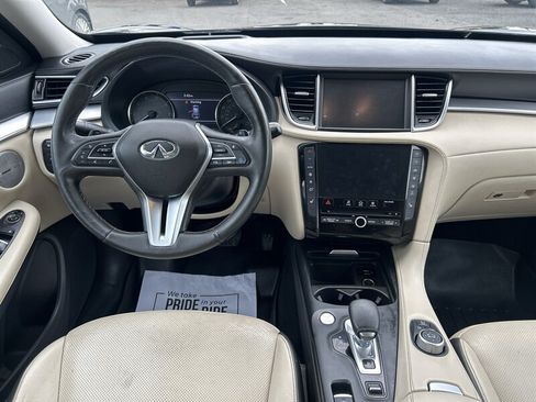 Used 2019 INFINITI QX50 Essential w/ Proactive Package AWD/4WD image 12