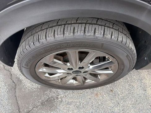 Used 2022 Kia Sportage Nightfall Edition w/ Nightfall Fwd Premium Package image 11