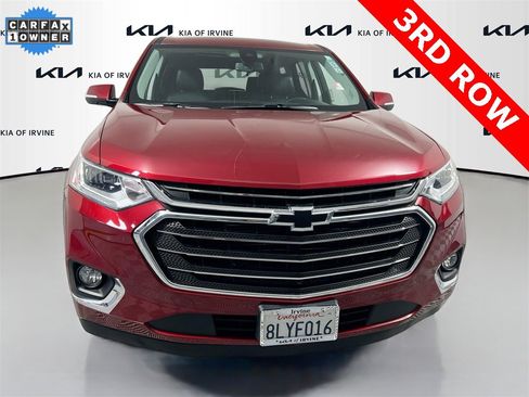Used 2019 Chevrolet Traverse Premier w/ Driver Confidence II Package image 2