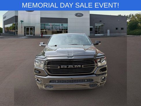 Used 2020 RAM 1500 Big Horn AWD/4WD image 3
