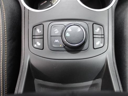 Used 2021 GMC Terrain SLT w/ Elevation Edition AWD/4WD image 34