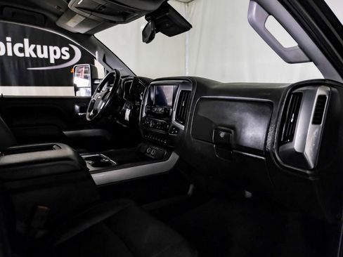 Used 2019 Chevrolet Silverado 2500 LTZ w/ Duramax Plus Package image 8