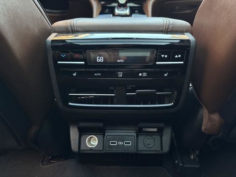 Used 2022 Acura MDX SH-AWD w/ Advance Package image 28