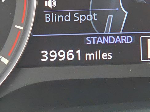 Certified 2023 INFINITI QX55 Luxe w/ Cargo Package image 19