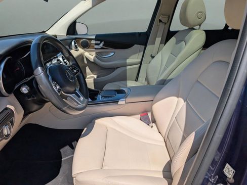 Used 2021 Mercedes-Benz GLC 300 image 12
