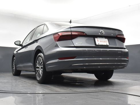 Used 2021 Volkswagen Jetta FWD image 21
