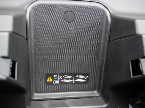 New 2026 GMC Sierra 1500 AT4 w/ Technology Package image 12