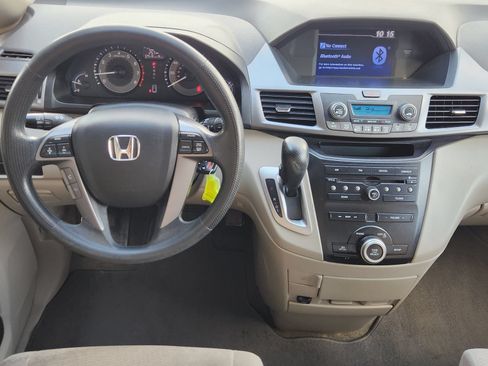 Used 2013 Honda Odyssey LX image 26