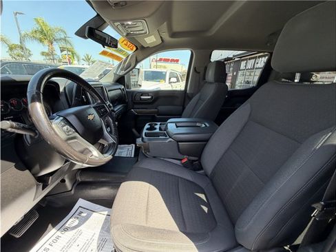 Used 2021 Chevrolet Silverado 1500 LT RWD image 19