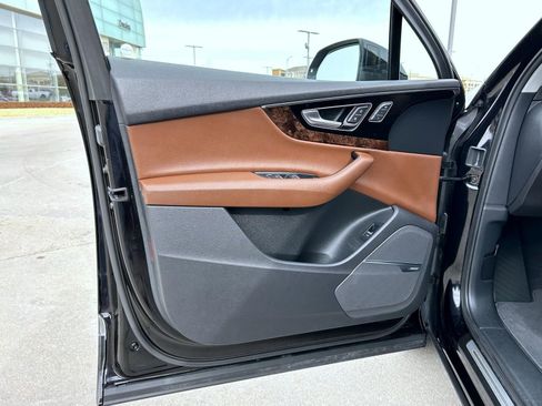 Used 2018 Audi Q7 3.0T Prestige w/ Prestige Package image 9