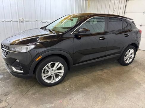 Used 2023 Buick Encore GX Preferred w/ Cold Weather Comfort Package FWD image 4